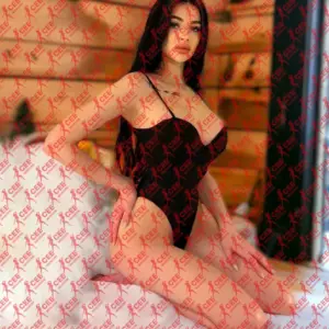 Имя: Эмилия, Возраст: 21, Грудь: 3