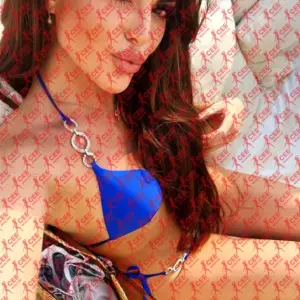 Имя: Гала, Возраст: 23, Грудь: 2