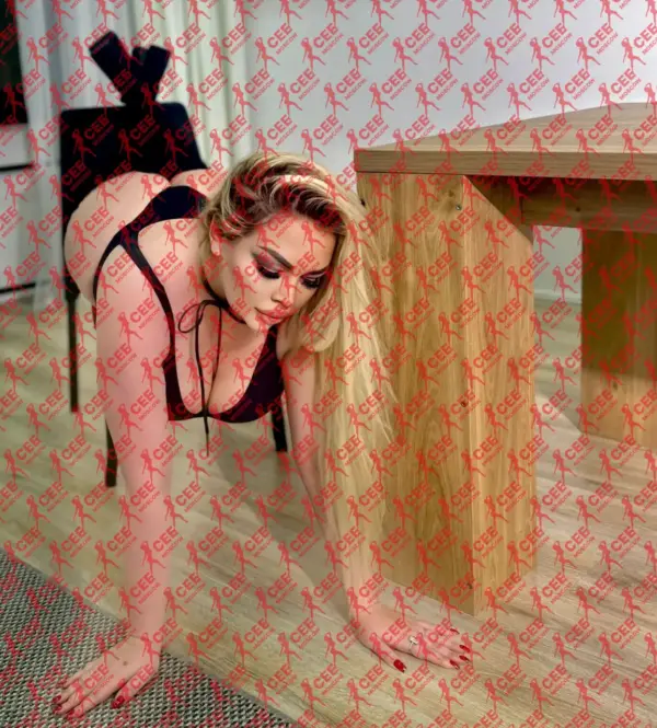 Имя: Инга, Возраст: 34, Грудь: 5