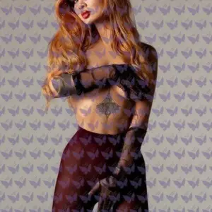 Имя: Абриэль, Возраст: 25, Грудь: 2