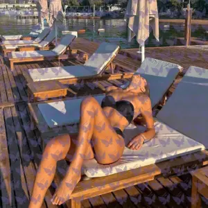 Имя: Адара, Возраст: 24, Грудь: 2