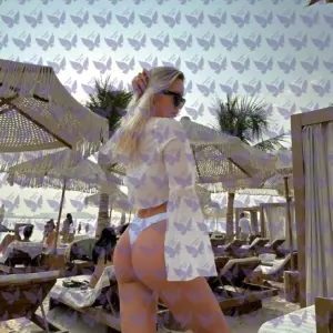 Имя: Адриана, Возраст: 23, Грудь: 1