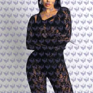 Имя: Адриана, Возраст: 25, Грудь: 4