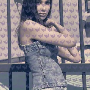 Имя: Аида, Возраст: 30, Грудь: 3