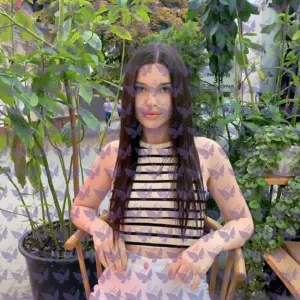 Имя: Айви, Возраст: 24, Грудь: 1