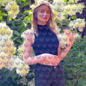 Имя: Айза, Возраст: 22, Грудь: 2