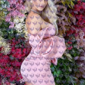 Имя: Аксена, Возраст: 26, Грудь: 3