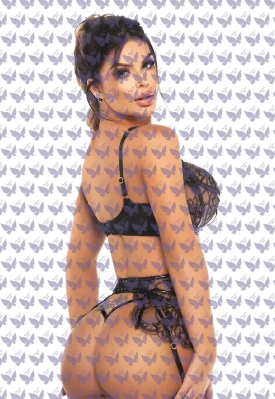 Имя: Алана, Возраст: 23, Грудь: 3