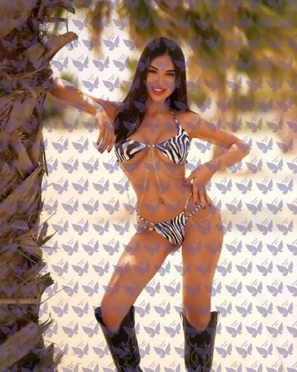 Имя: Алана, Возраст: 22, Грудь: 2