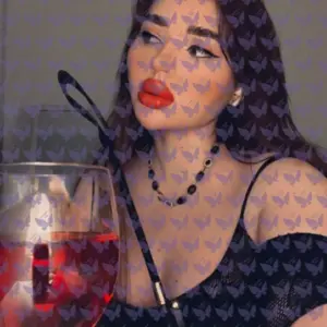 Имя: Альбина, Возраст: 23, Грудь: 2