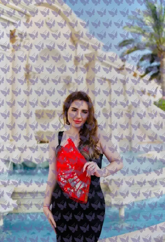 Имя: Альбина, Возраст: 23, Грудь: 2