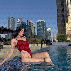 Имя: Алекс, Возраст: 20, Грудь: 2