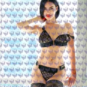 Имя: Aleksa, Возраст: 28, Грудь: 2