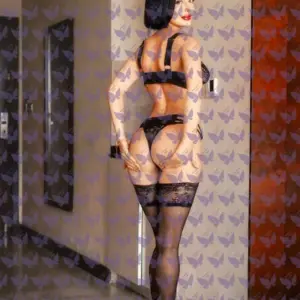 Имя: Aleksa, Возраст: 28, Грудь: 2