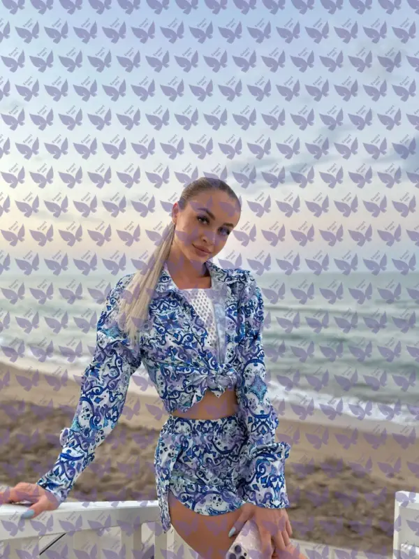 Имя: Александра, Возраст: 23, Грудь: 2