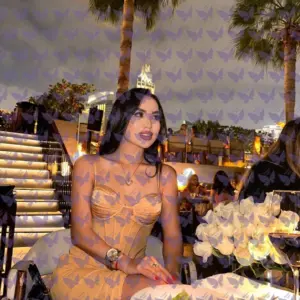 Имя: Алия, Возраст: 21, Грудь: 2