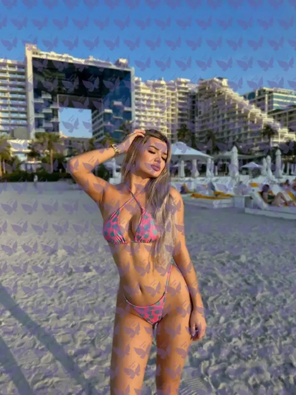 Имя: Алира, Возраст: 21, Грудь: 2