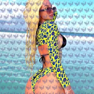 Имя: Алиса, Возраст: 23, Грудь: 3