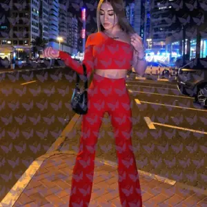 Имя: Алиса, Возраст: 24, Грудь: 3