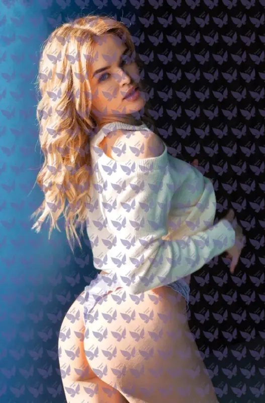 Имя: Алисия, Возраст: 23, Грудь: 3