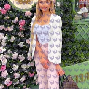 Имя: Алиссон, Возраст: 22, Грудь: 3