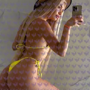 Имя: Алиссон, Возраст: 22, Грудь: 3