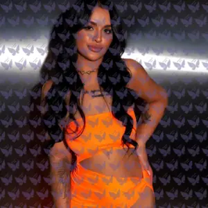 Имя: Алсу, Возраст: 23, Грудь: 3