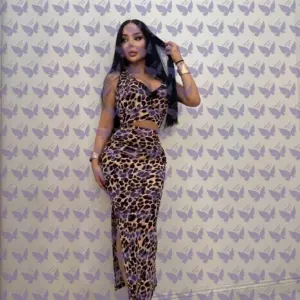 Имя: Амалия, Возраст: 23, Грудь: 3