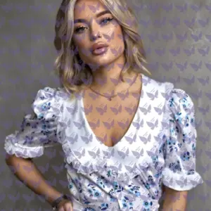 Имя: Амара, Возраст: 30, Грудь: 3