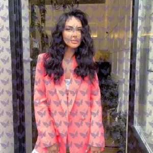 Имя: Анабель, Возраст: 24, Грудь: 2