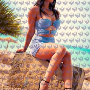 Имя: Андреа, Возраст: 25, Грудь: 2