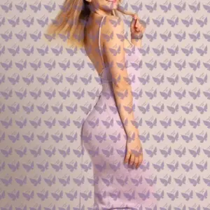 Имя: Анна, Возраст: 20, Грудь: 2