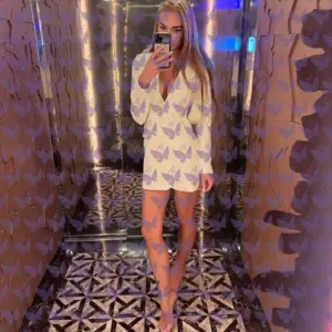 Имя: Анна, Возраст: 23, Грудь: 3