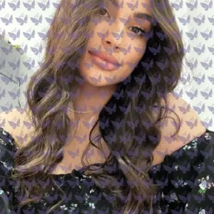 Имя: Анна, Возраст: 23, Грудь: 2