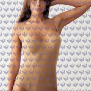 Имя: Ариэль, Возраст: 26, Грудь: 3