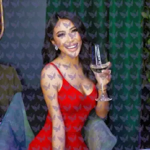 Имя: Асель, Возраст: 31, Грудь: 2