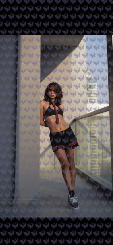 Имя: Ава, Возраст: 23, Грудь: 1