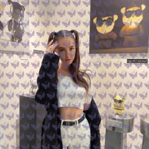 Имя: Бейли, Возраст: 21, Грудь: 2