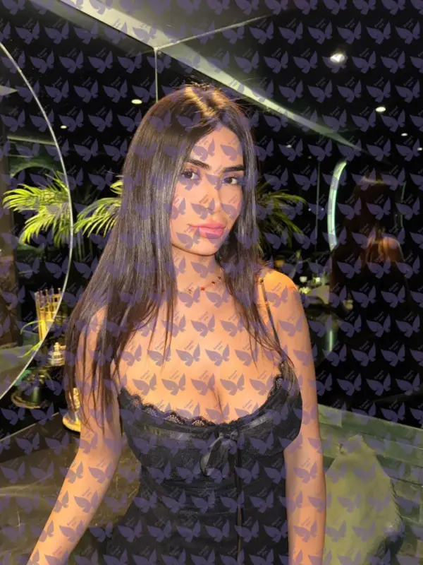 Имя: Бэлен, Возраст: 23, Грудь: 3