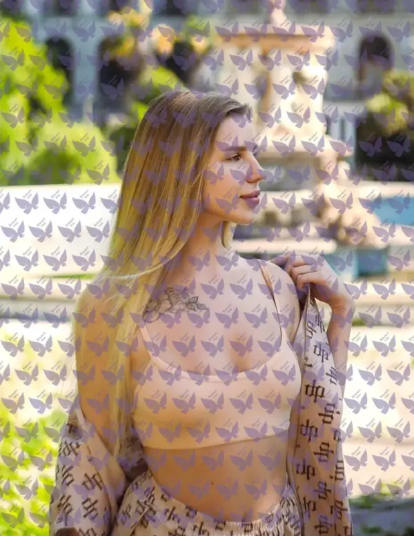 Имя: Чарли, Возраст: 23, Грудь: 2