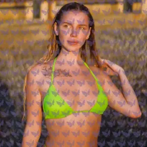 Имя: Чарли, Возраст: 23, Грудь: 2