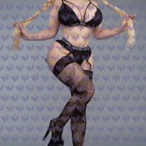 Имя: Cartier, Возраст: 27, Грудь: 7