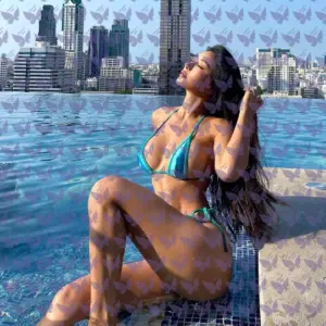 Имя: Цинния, Возраст: 24, Грудь: 2