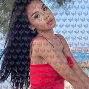 Имя: Данелия, Возраст: 21, Грудь: 2