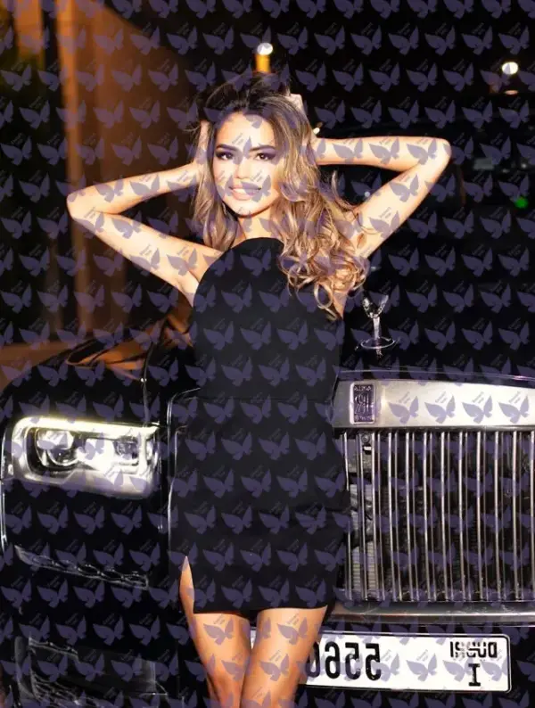 Имя: Даниэла, Возраст: 25, Грудь: 2