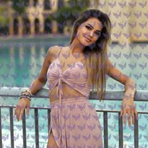 Имя: Даниэла, Возраст: 25, Грудь: 2