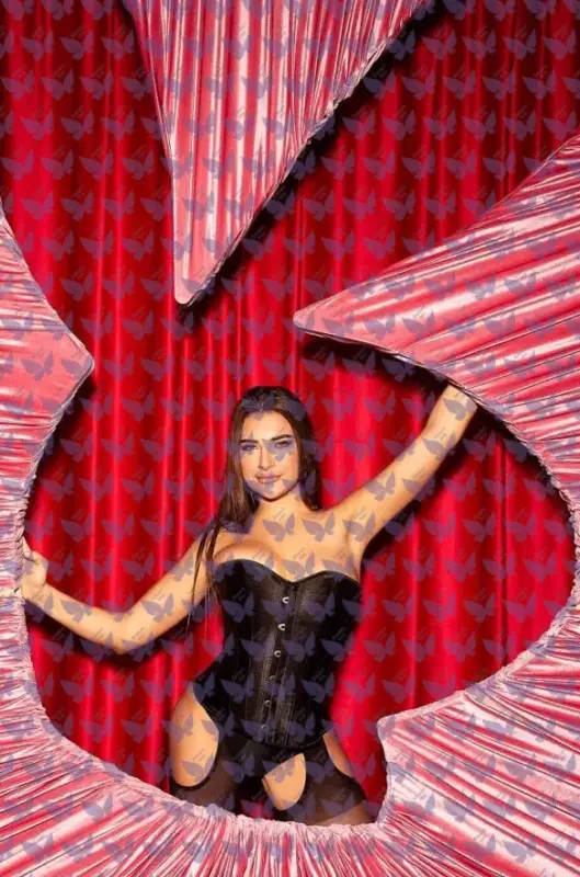 Имя: Дария, Возраст: 22, Грудь: 3