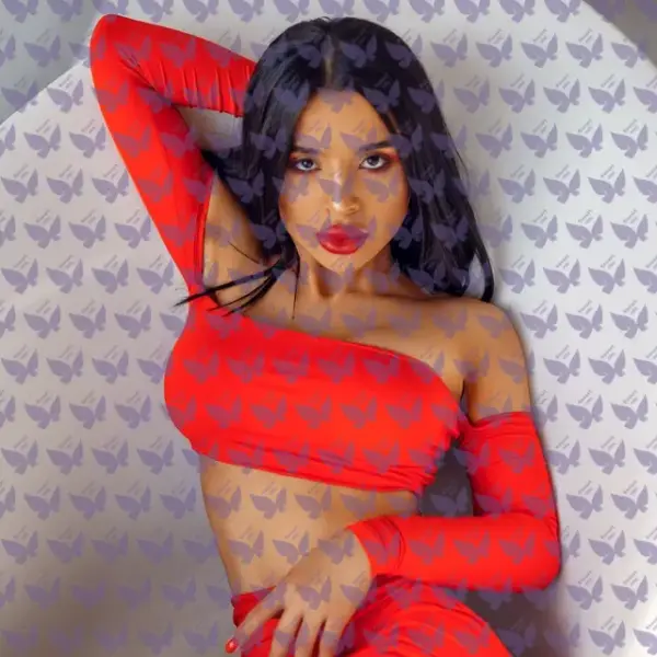 Имя: Делия, Возраст: 29, Грудь: 4