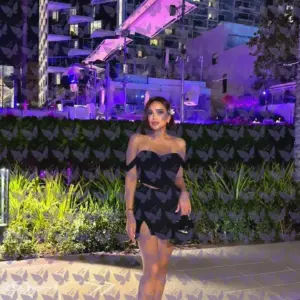 Имя: Дина, Возраст: 29, Грудь: 2