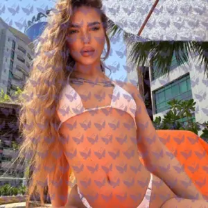 Имя: Джасия, Возраст: 21, Грудь: 2